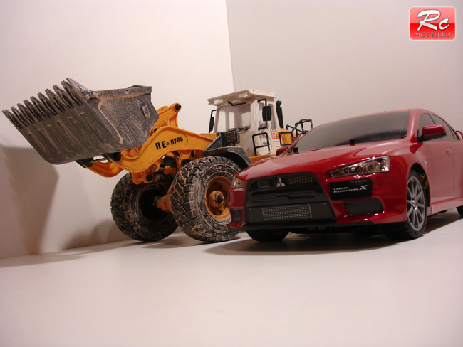 Радиоуправляемый погрузчик Carson и Tamiya Mitsubishi Lancer Evolution X
